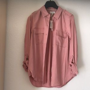 Lucky Brand NWT pink button down blouse. Sz S